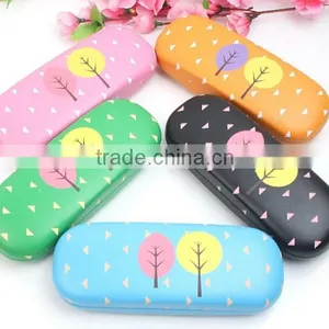 Supply Fashion Cute Maple Leaf & Bird Glasses Case thumbnail-1