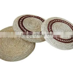 Straw Coaster thumbnail-1
