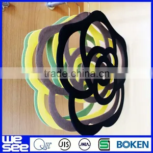 Velvet Hanger for Scarves in Black thumbnail-1