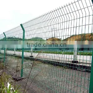 Good Quality Coated Border Green Garden Wire Mesh Boundary Wall Gates thumbnail-1