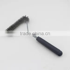 Black Handle Heavy Duty Barbecue Grill Brush With Wire Bristle thumbnail-4