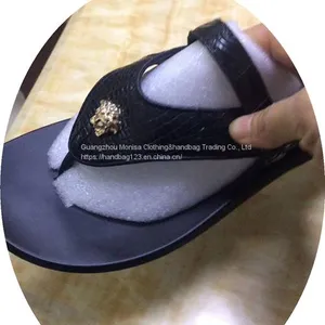New Leather Crocodile Pattern Flip-Flops Slippers Summer Outdoor Non-Slip Sandals Trend Clip-On Sandals For Men thumbnail-3