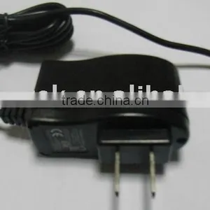 Universal Charger thumbnail-1