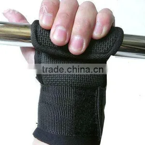 Weight Lifting Pull up Gloves thumbnail-1