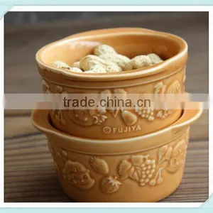 3d Ceramic Old Style Soup Bowl With Fruit Emboss thumbnail-4