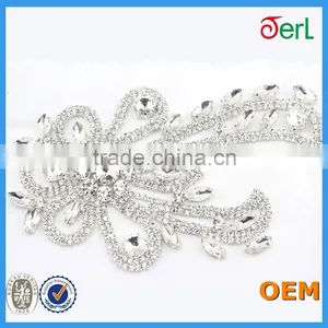 2016 Hot Sale Popular Design Bling Bling Ornaments Rhinestone Trim for Home Decoration thumbnail-6