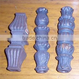 Cast Iron Studs thumbnail-1