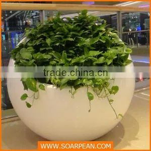 Outdoor Decorative Fiberglass Half Round Flower Pot thumbnail-1