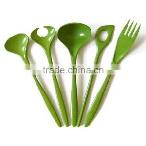 High Quality Melamine Plastic Cooking Spatula With Custom Shaped Hole thumbnail-1