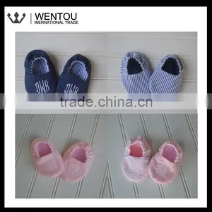 Personalized Reversible Baby Slippers thumbnail-6