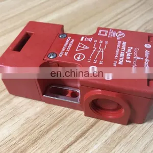 Allen-Bradley Safetyl Interlock Switch 440K-T11090 thumbnail-3