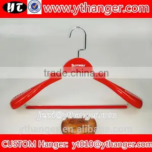 YY0535 Bulk Hotel Luxury Wood Coat Hangers Wide Shoulder Shuit Hanger thumbnail-2