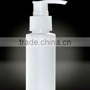 Small Plastic Pump Spray Bottle thumbnail-1