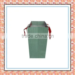 Manufacturing Cute Two-side Offset Paper Hand Bag thumbnail-2
