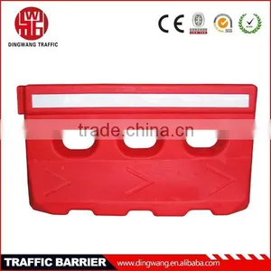 High Quality Blowing Molding Water Safety Barrier thumbnail-1
