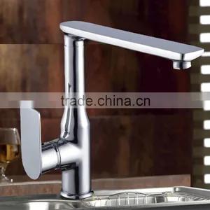 Gold Square Single Handle Kitchen Faucet thumbnail-2