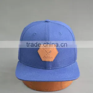 Custom 6 Panel Snapback Hat With PU Badge thumbnail-2