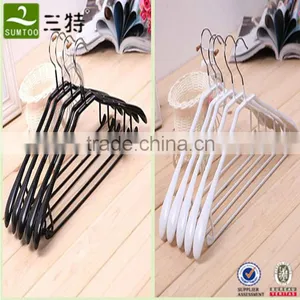 PVC Coated Metal Hanger With Bar thumbnail-5