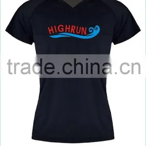 Black Short Sleeve V Collar T-shirt UV Rash Shirt for Wholesale thumbnail-1