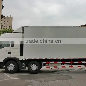 Sinotruk Howo T5G Cargo Truck 310HP 6X2 Euro5 thumbnail-4
