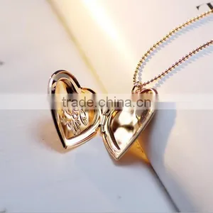 Original Design Wholesale Chunky Statement Necklace in China Alloy Gold Silver Plated Snake Choker Necklace thumbnail-4
