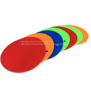 Non-stick Heat Resistant Kitchen Honeycomb Drying Silicone Mat thumbnail-1