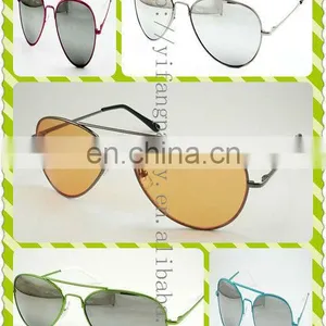 Popular Metal Aviator Sunglasses thumbnail-1