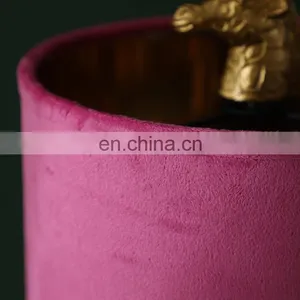 America Customised Giraffe Animal Resin Base Small Gold Desk Lights for Home Hotel Decoration thumbnail-4