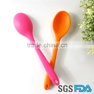 China Wholesaler Heat Resistant Silicone Spoon/Silicone Soup Ladle thumbnail-1