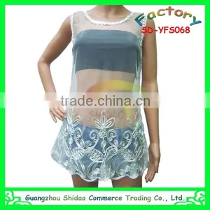 Elegant White Woman Blouse Fashion Mesh Embroidery Lace Blouse thumbnail-1