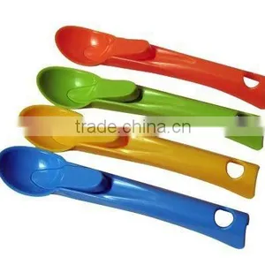 High Quality & Food Grade Plastic Ice Cream Scoop With a Pop-up Handle thumbnail-1