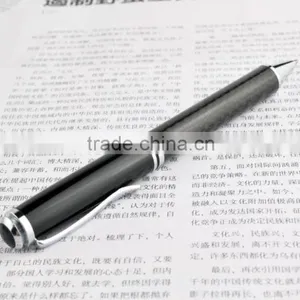 Exclusive Carbon Fiber Roller Ball Pen Gift Set thumbnail-2