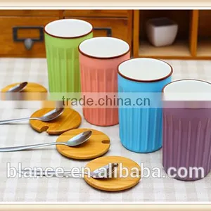 Colorful Stripe Embossed Ceramic Cup With Lid and Spoon thumbnail-4