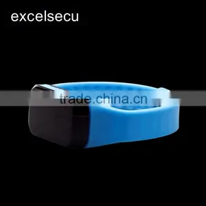 2015 Hot Selling Anti-lost Detection Bluetooth Smart Watch for Customized Application With SDK thumbnail-2