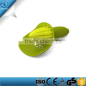 Lemon Squeezer Plastic Lemon Squeezer Manual Plastic Lemon Juicer thumbnail-1