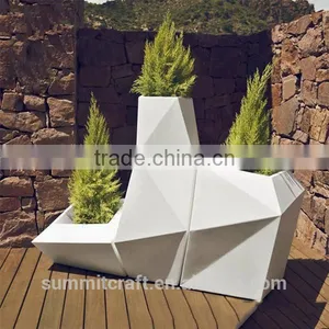 Fiberglass Astract Polyhedron Planter Garden Decoration thumbnail-2