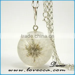 Unique Resin Crafts Real Pressed Flowers Necklace Pendant for Womens thumbnail-1