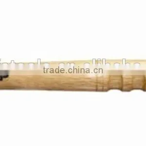 CZ-W3021 Claw Hammer With Wooden Handle thumbnail-1