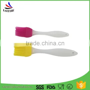 100% Food Grade Household Kitchenware Heat-resisting BBQ Brush thumbnail-1