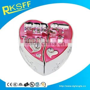 Die Casting Zinc Alloy Hot Sale Baby Caring Tooth and Curl Box Set thumbnail-4