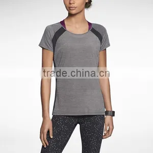 Lightweight Dri-FIT Womens Running Top thumbnail-1