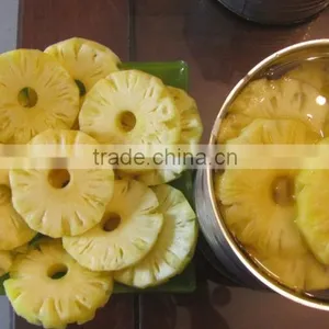Queen Pineapples Slices in Light Syrup - 3100ml Tin thumbnail-2