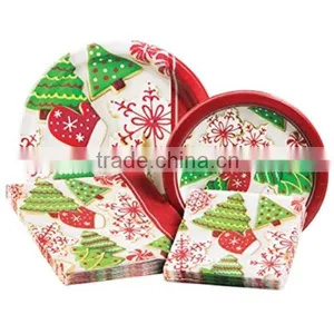 Holiday Treats Tableware Set Paper Plates and Napkins for 16 Guests, Red/Green thumbnail-1