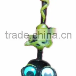 Figurine Shaped Hand Crafted Smoking Pipes - Frog thumbnail-1