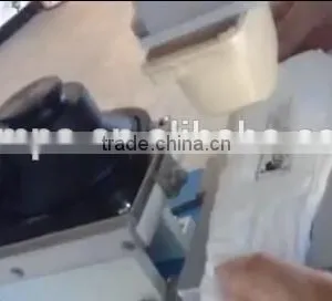 Environment Automatic Single Color Garment Neck Label Pad Printing Machine LC-PM1-100T thumbnail-2