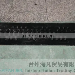 1000*320*45mm Durable Reflective Speed Hump Used in Intersection/heavy Strength Rubber Road Road Speed Hump for Crossing thumbnail-5