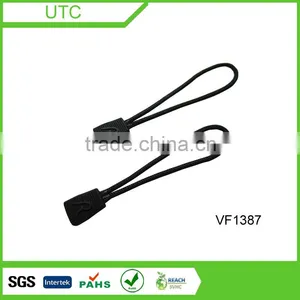 Custom Rubber Puller for Outdoor Garment thumbnail-1