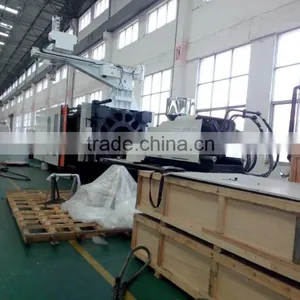Plastic Injection Molding Machine thumbnail-4