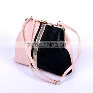 Snake Leather Ladies Clutch Bags thumbnail-1