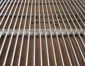 2m Height Russia Stadium Powder Coated Coated Welded v Rigid Fence thumbnail-3
